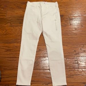American Eagle AE white high rise jeans